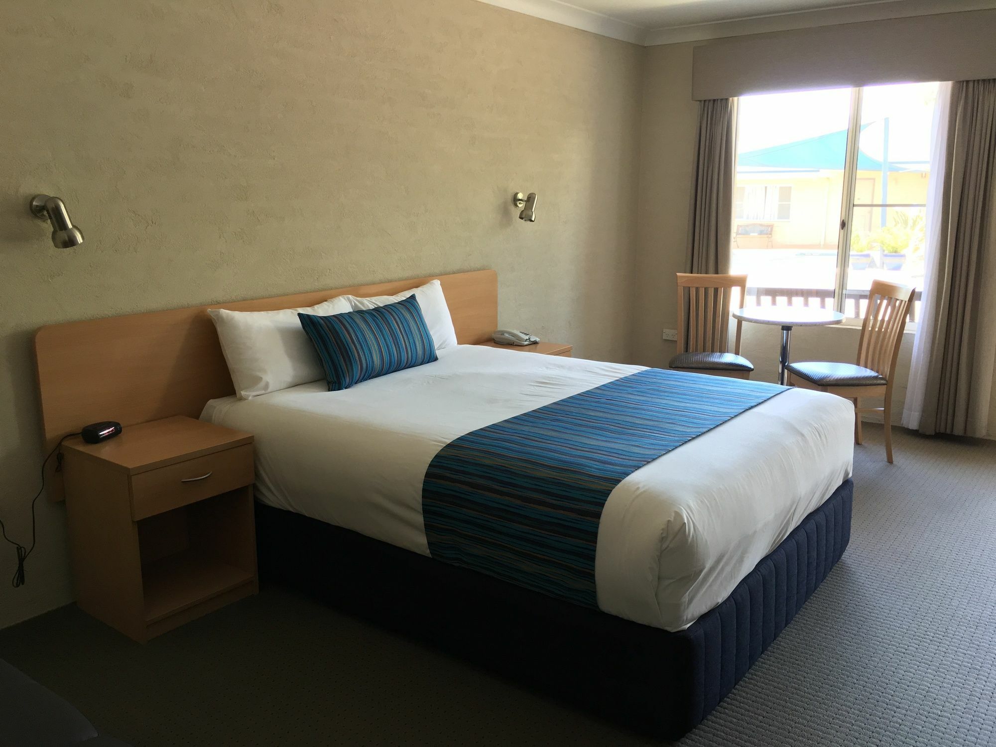 Edward Parry Motel And Apartments Tamworth Buitenkant foto