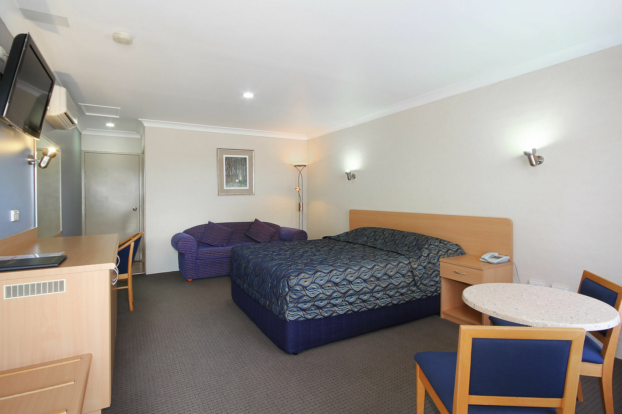Edward Parry Motel And Apartments Tamworth Buitenkant foto